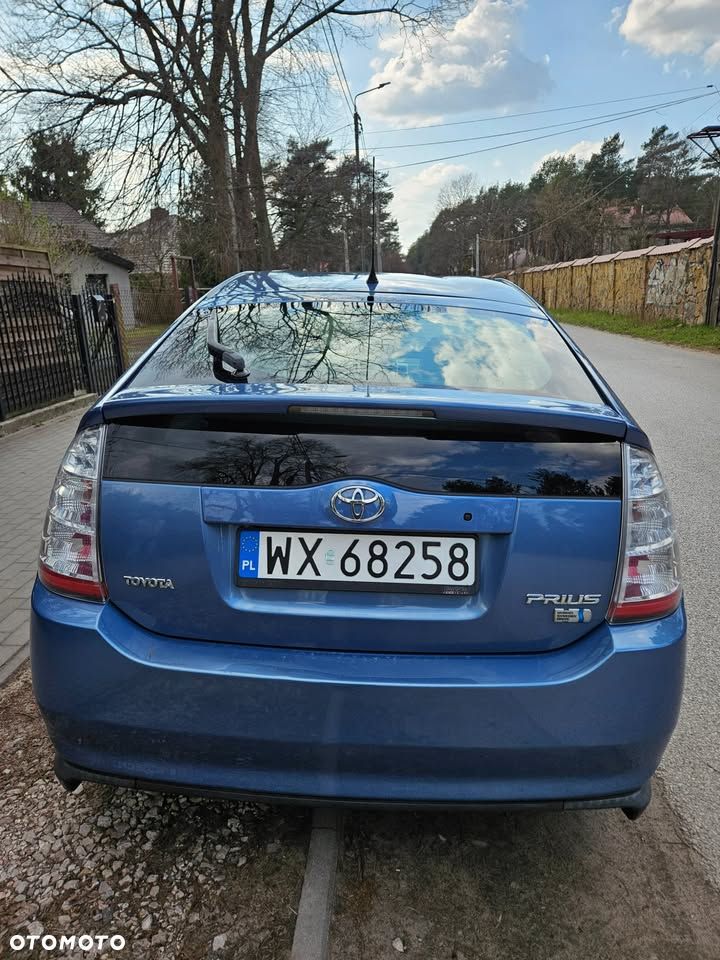 Toyota Prius 1.5 VVT-i Sol - 3