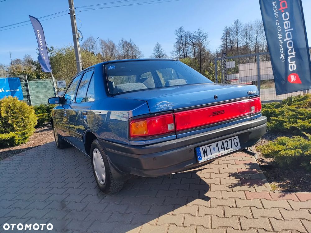 Mazda 323 - 9