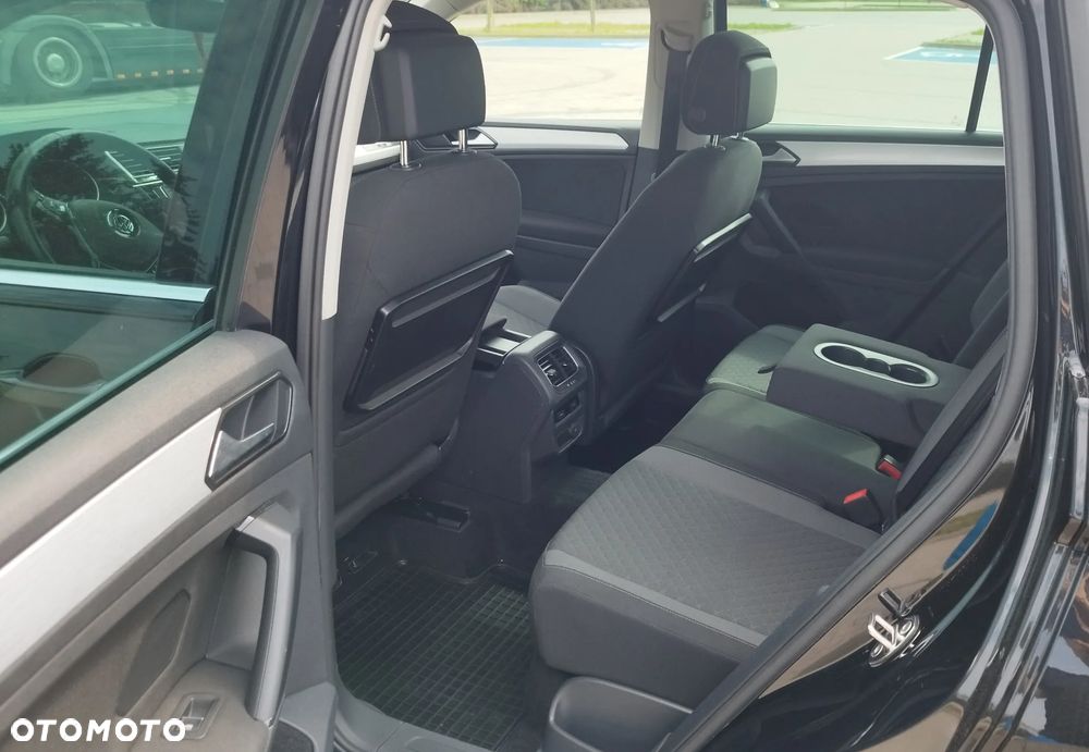 Volkswagen Tiguan 2.0 TDI SCR 4Motion (BlueMotion Tech) Comfortline - 8