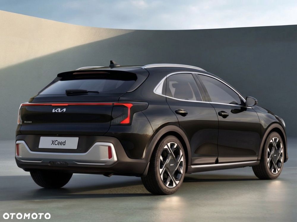 Kia XCeed 1.6 T-GDI Business Line DCT - 7
