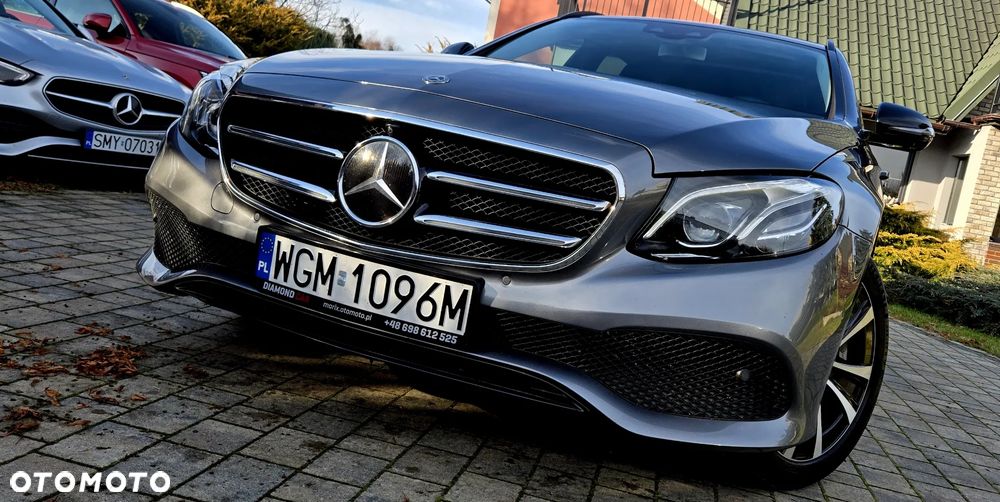Mercedes-Benz Klasa E 220 d 9G-TRONIC - 1