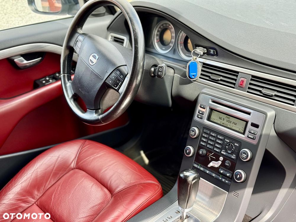 Volvo V70 2.5T Summum - 19