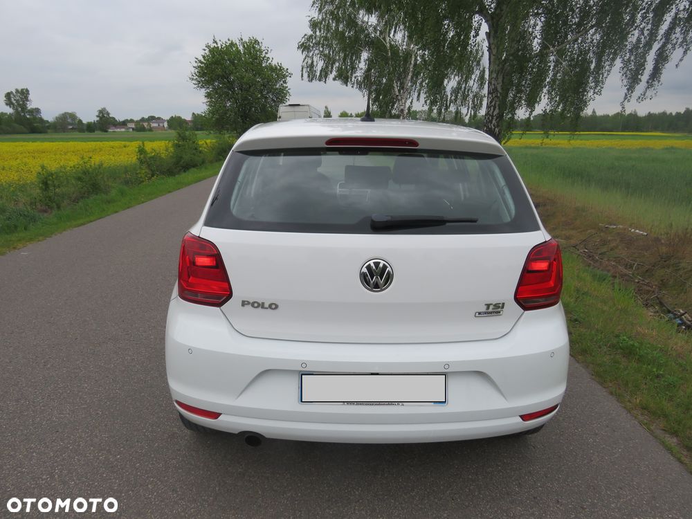 Volkswagen Polo 1.2 TSI MATCH - 17