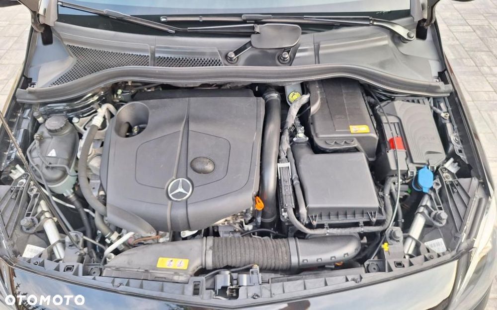 Mercedes-Benz Klasa B 180 CDI (BlueEFFICIENCY) 7G-DCT - 18