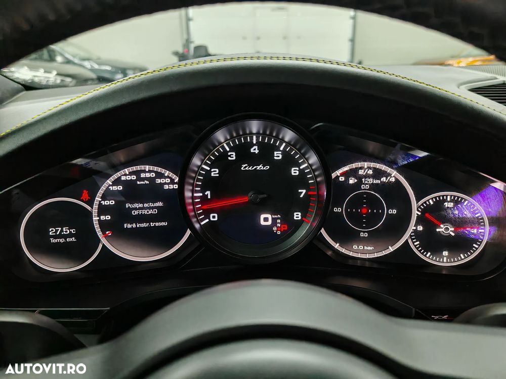 Porsche Cayenne Turbo - 14