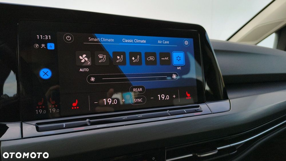 Volkswagen Golf - 26