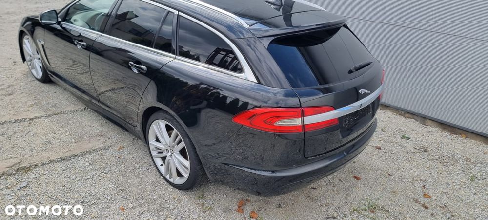 Jaguar XF - 4