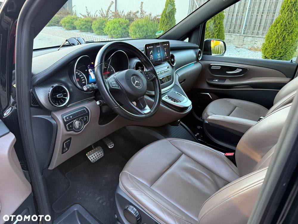 Mercedes-Benz Klasa V 300 d lang 9G-TRONIC Special Edition Avantgarde - 16