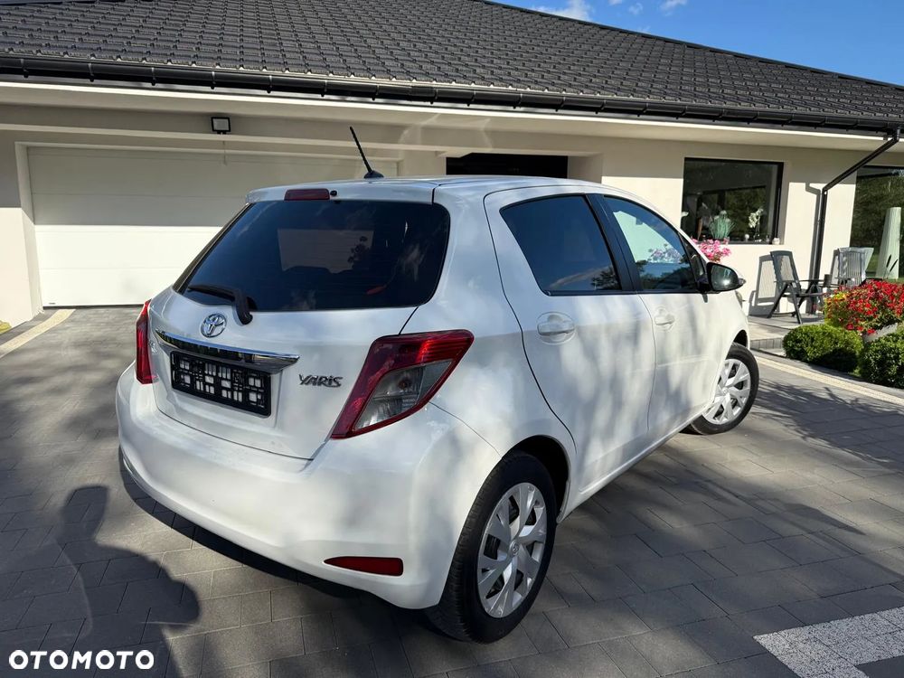 Toyota Yaris 1.0 VVT-i - 7