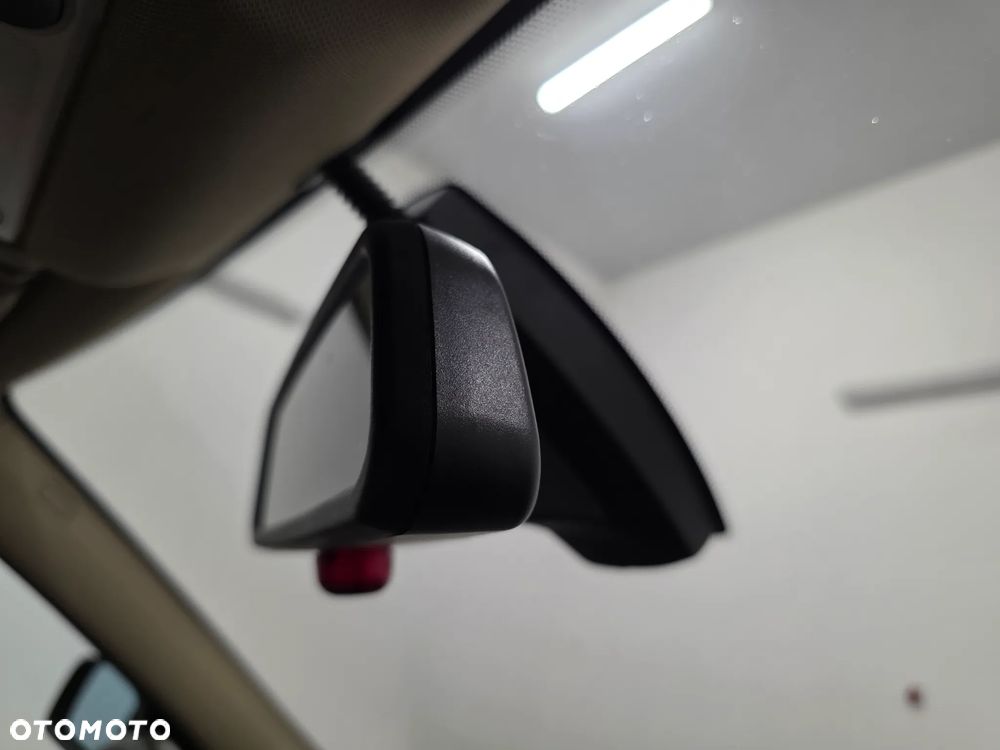 BMW Seria 5 - 26