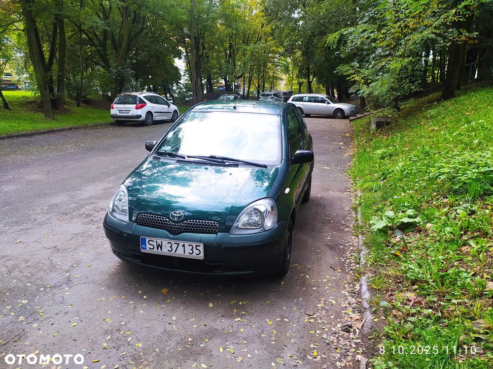 Toyota Yaris ver-1-3-luna - 1