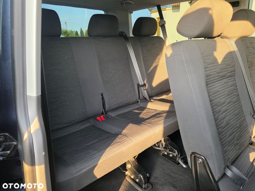 Volkswagen Caravelle 2.0 TDI L2 Highline 4Motion DSG - 31