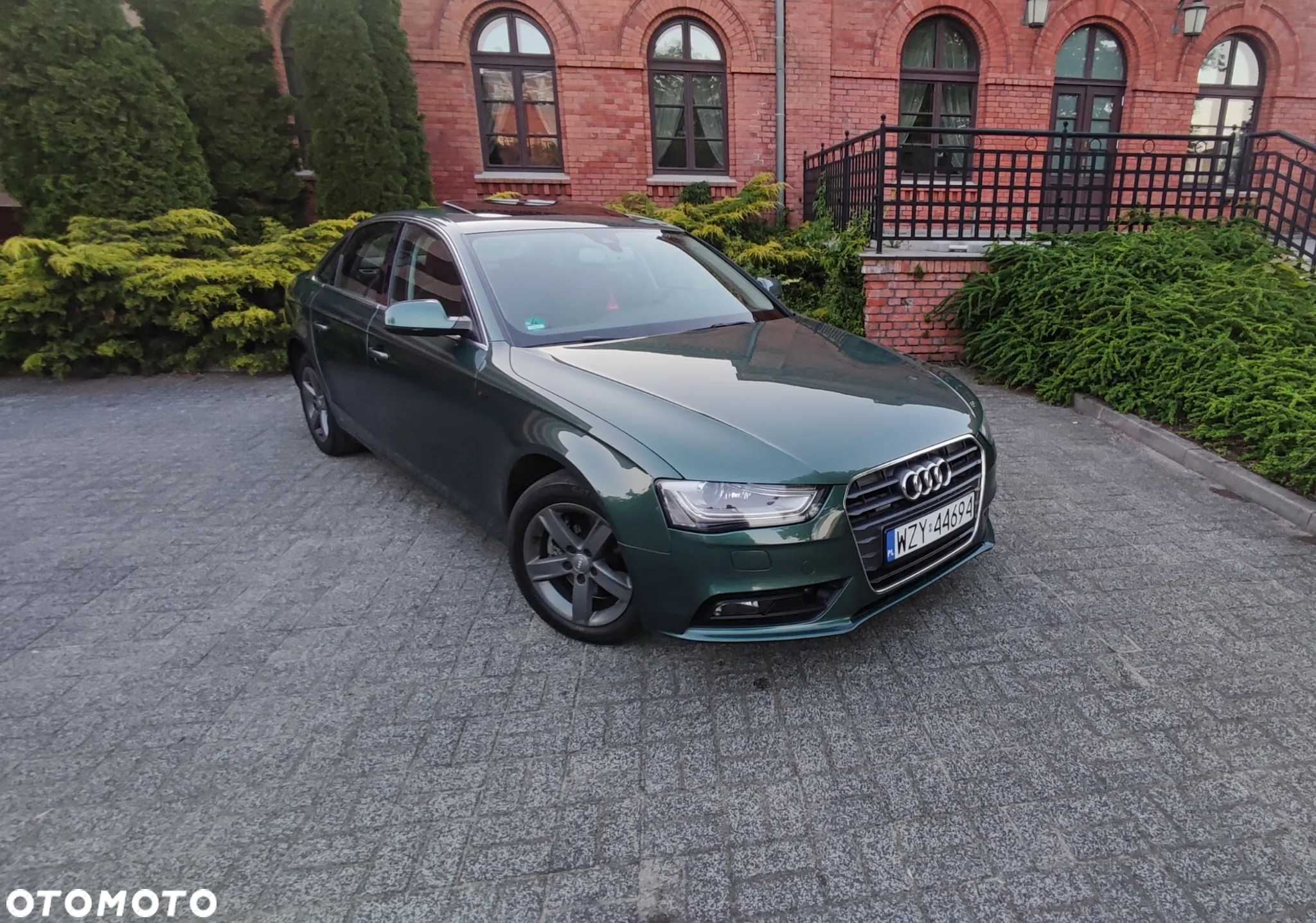 Audi A4 2.0 TDI Quattro Line - 4