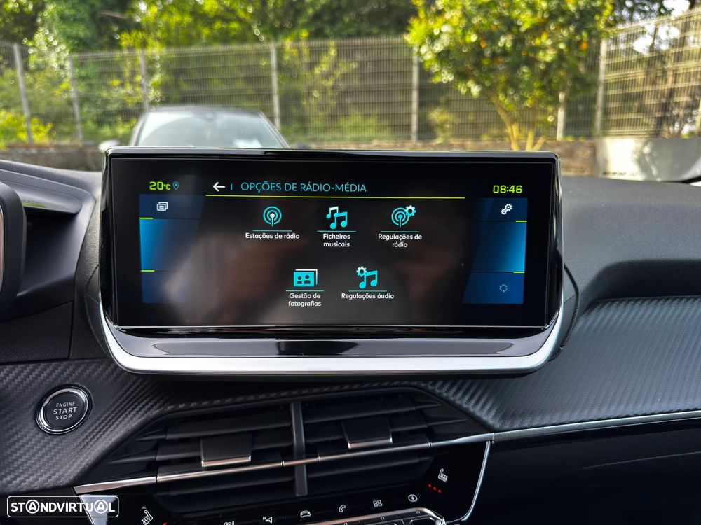 Peugeot e-208 Allure - 27