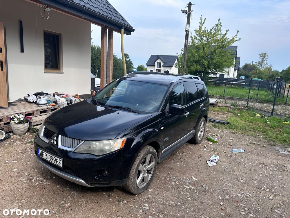 Mitsubishi Outlander 2.0 DID Intense + - 1