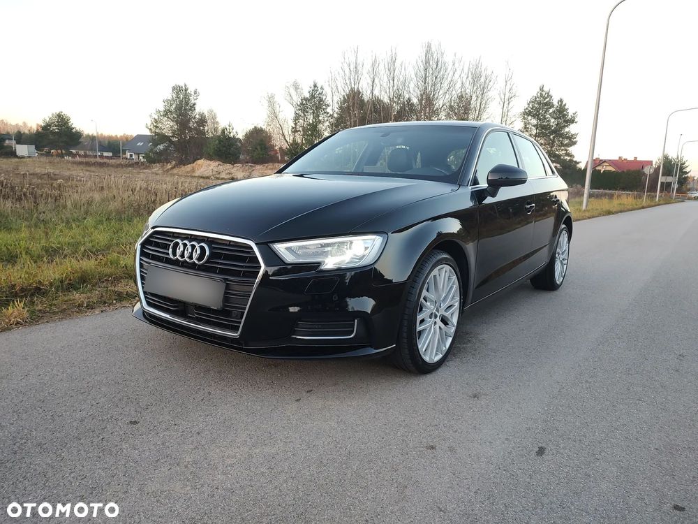 Audi A3 Sportback - 1
