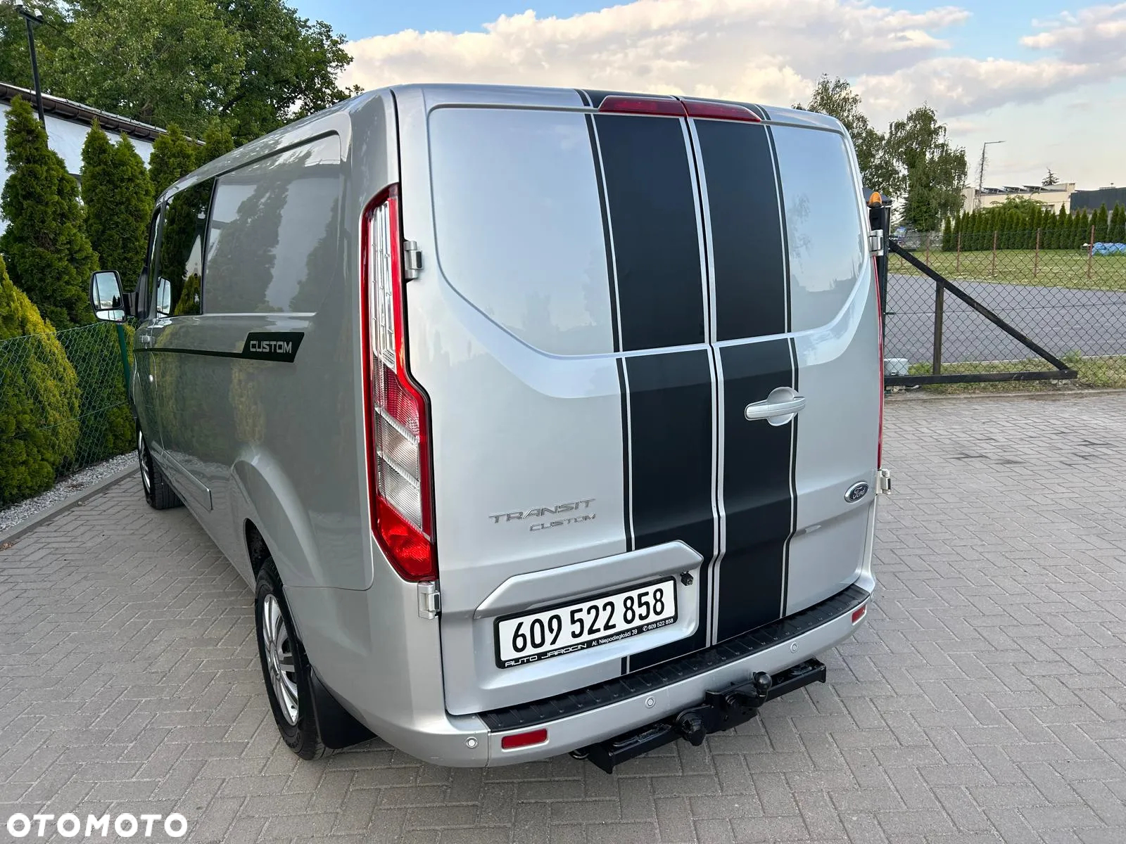 Ford Transit Custom 300 L2H1 Limited (bryg.) - 8