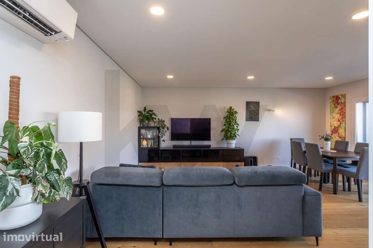 Apartamento T3 Como Novo com Garagem Box e Varandas – Montijo - Grande imagem: 4/46