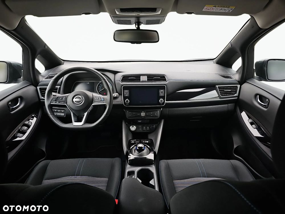 Nissan Leaf 40kWh N-Connecta - 16