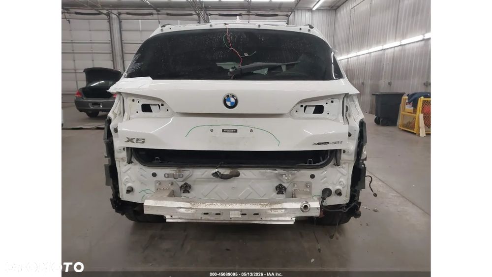 BMW X5 xDrive40i sport - 8