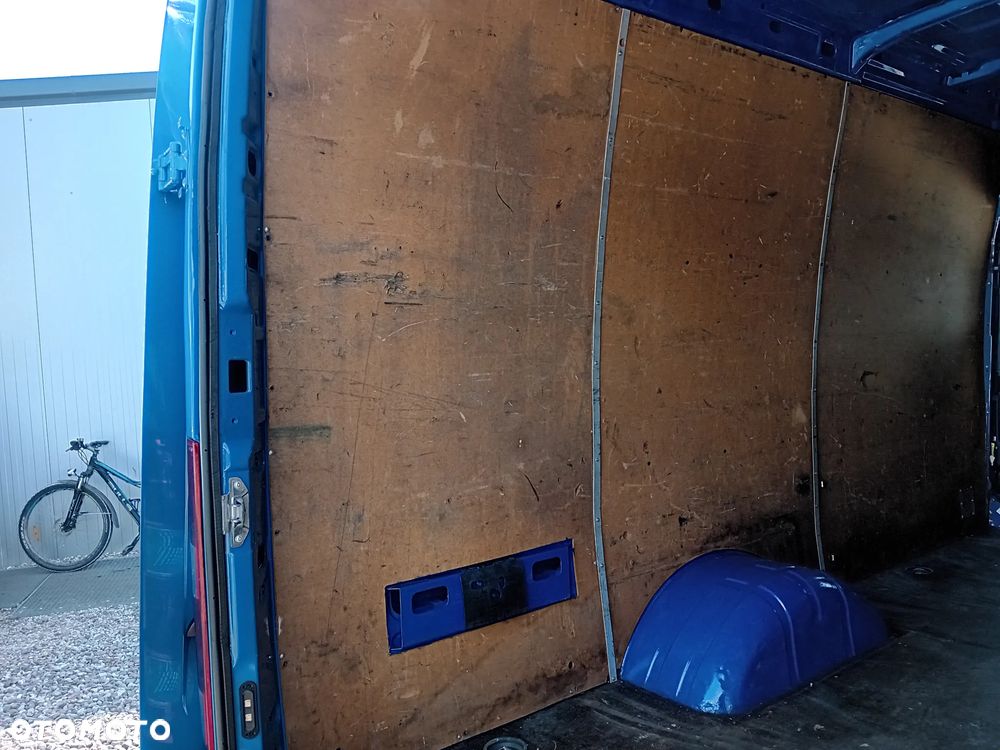 Iveco Daily - 12