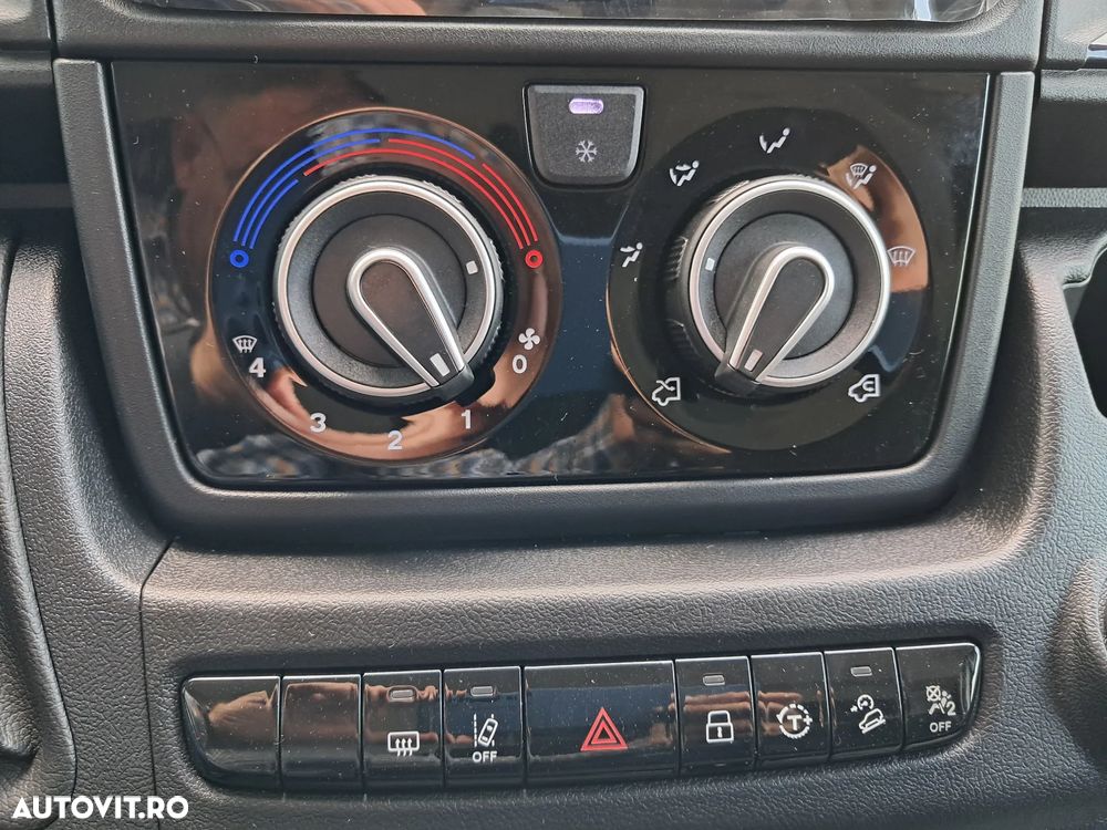 Peugeot BOXER Furgon L4H3 17 mc - 16