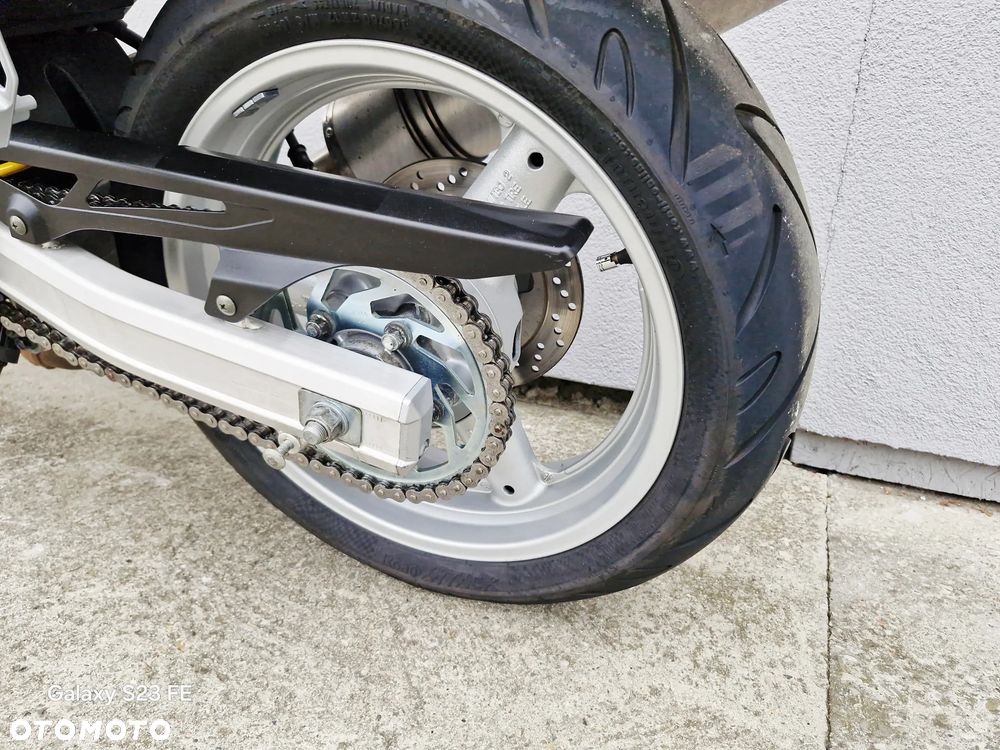 Suzuki SV - 26