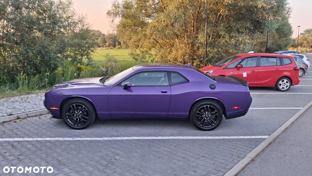 Dodge Challenger Automatik SXT Plus - 9