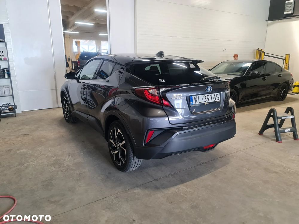 Toyota C-HR 1.8 Hybrid GPF Style - 4