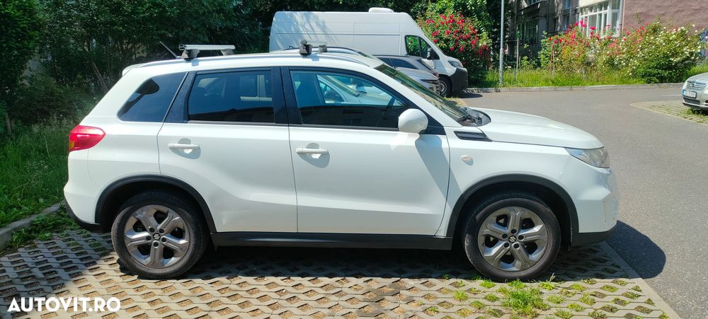 Suzuki Vitara 1.6 4X4 Passion - 3