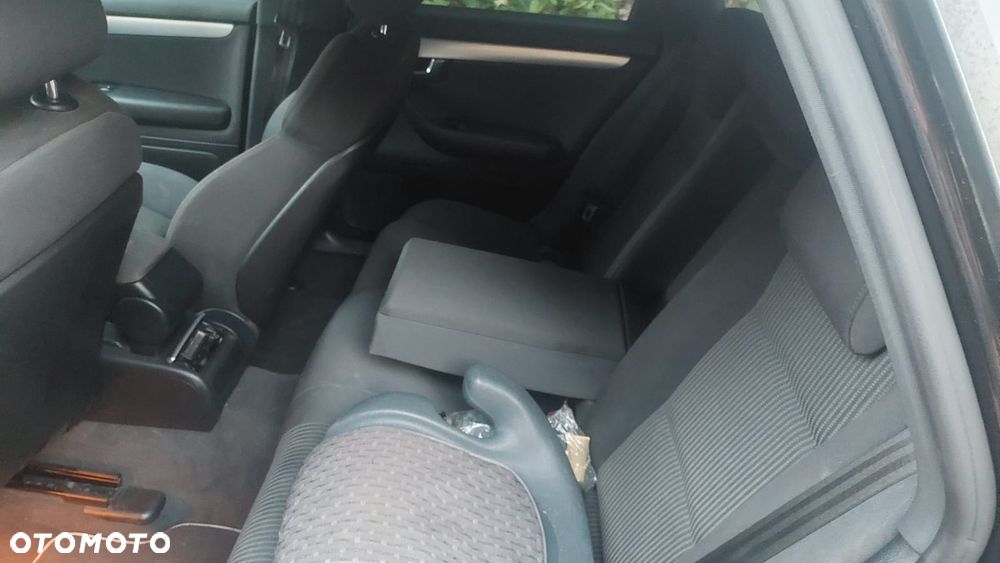 Audi A4 Avant - 5