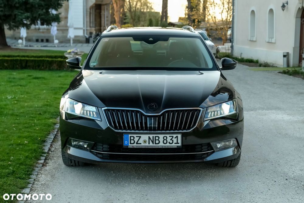 Skoda Superb 2.0 TDI 4x4 DSG L&K - 3
