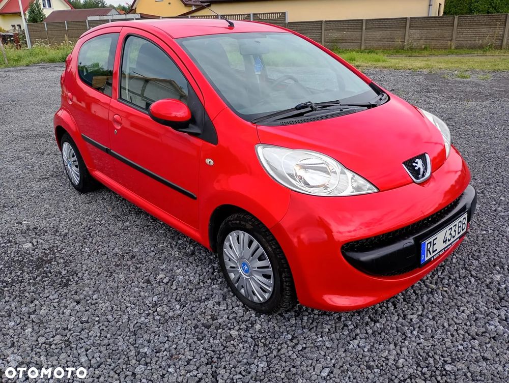 Peugeot 107 1.4 HDI Trendy - 3