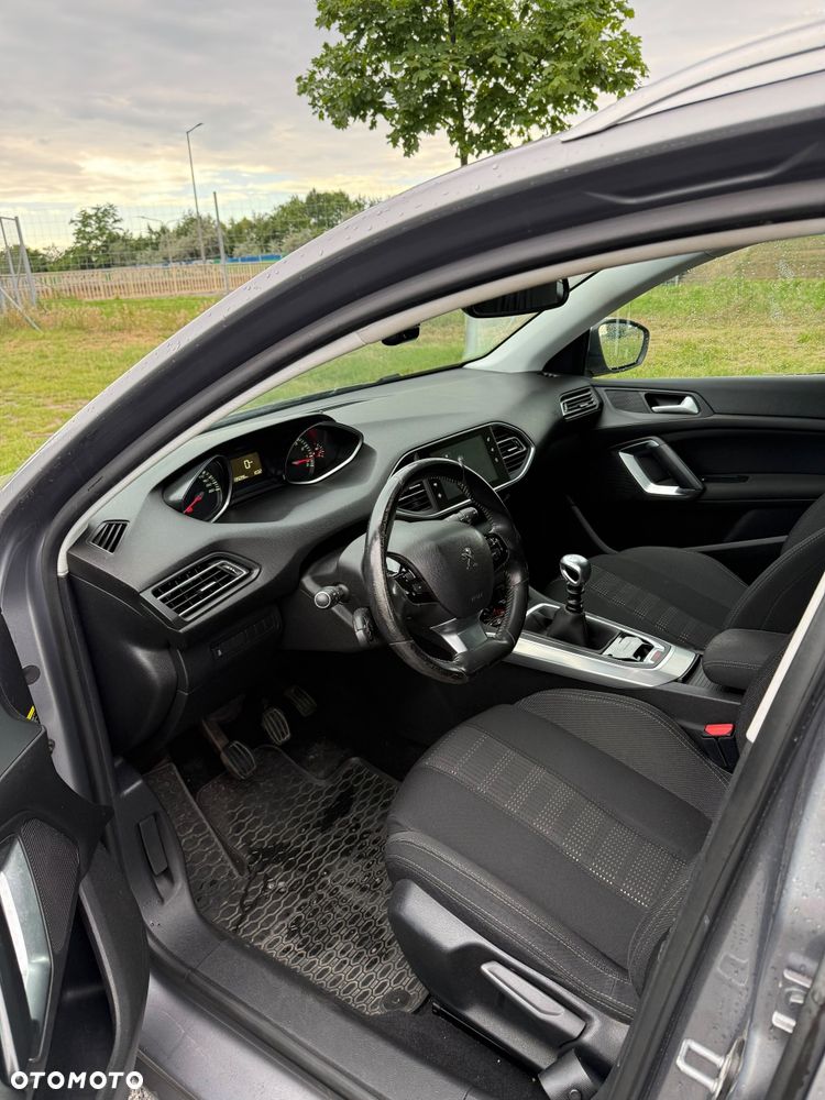 Peugeot 308 - 2