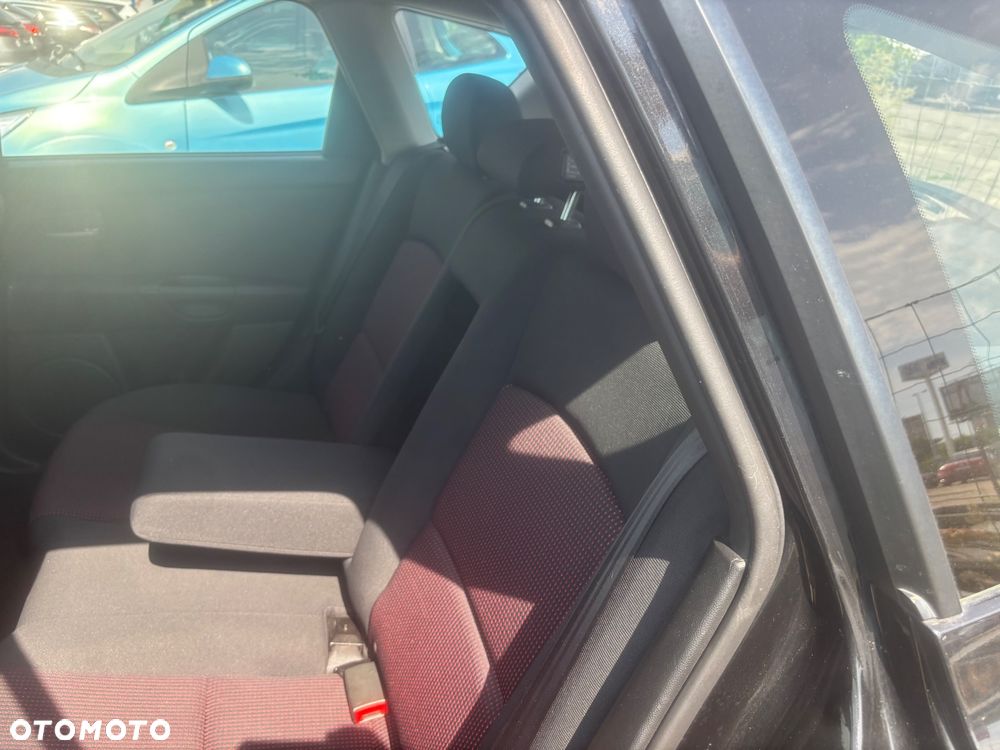 Mazda 3 1.6 Sport Active - 24