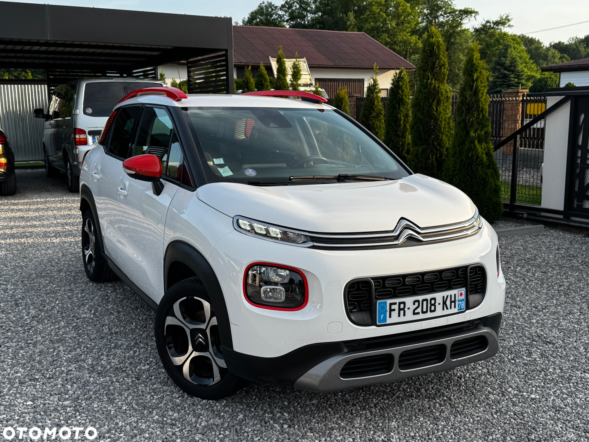 Citroën C3 Aircross PureTech 130 Stop & Start EAT6 OPF SHINE - 9
