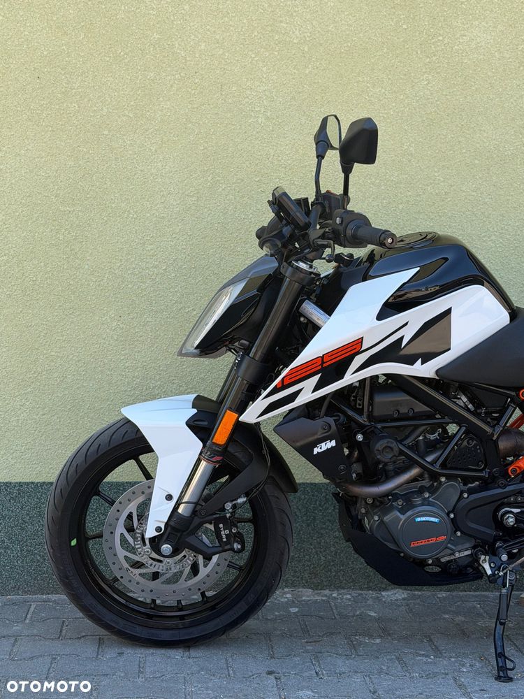 KTM Duke 125 - 25