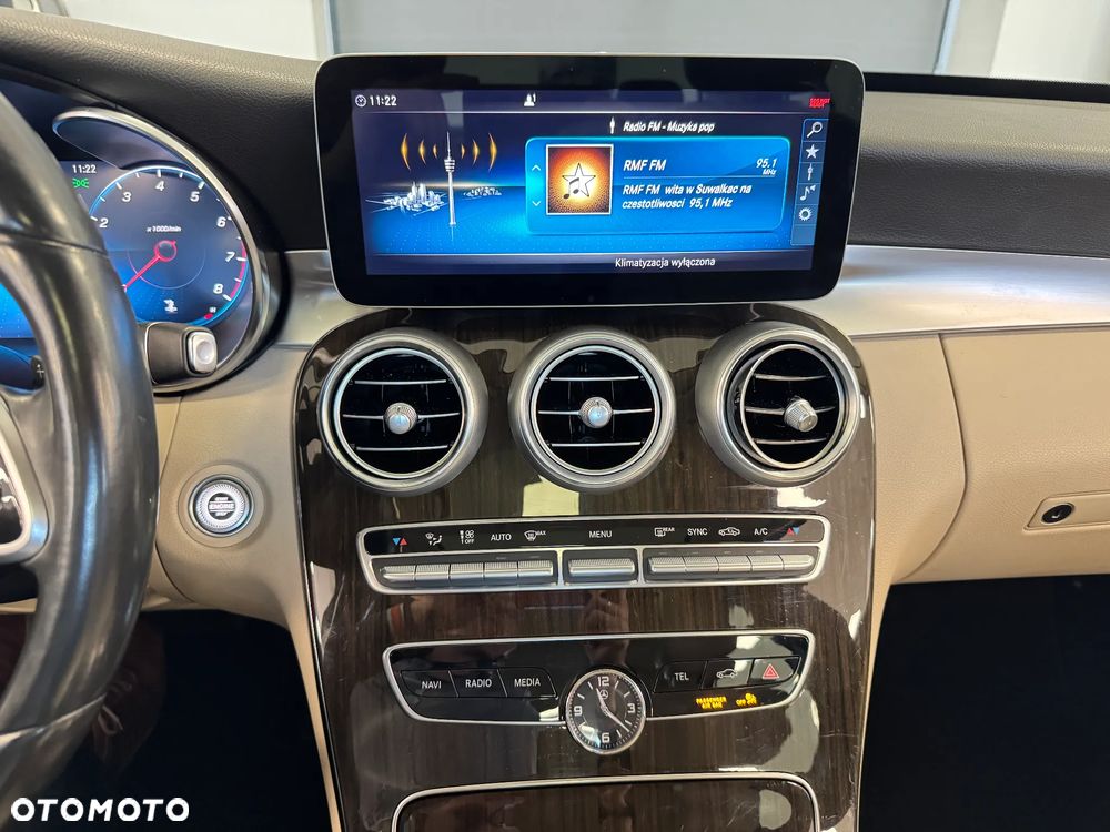 Mercedes-Benz Klasa C 400 4-Matic 7G-TRONIC - 18