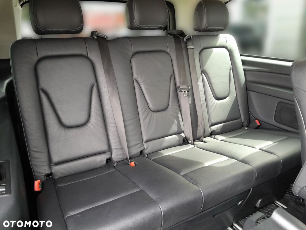 Mercedes-Benz Klasa V 300 d lang 4Matic 9G-TRONIC - 20