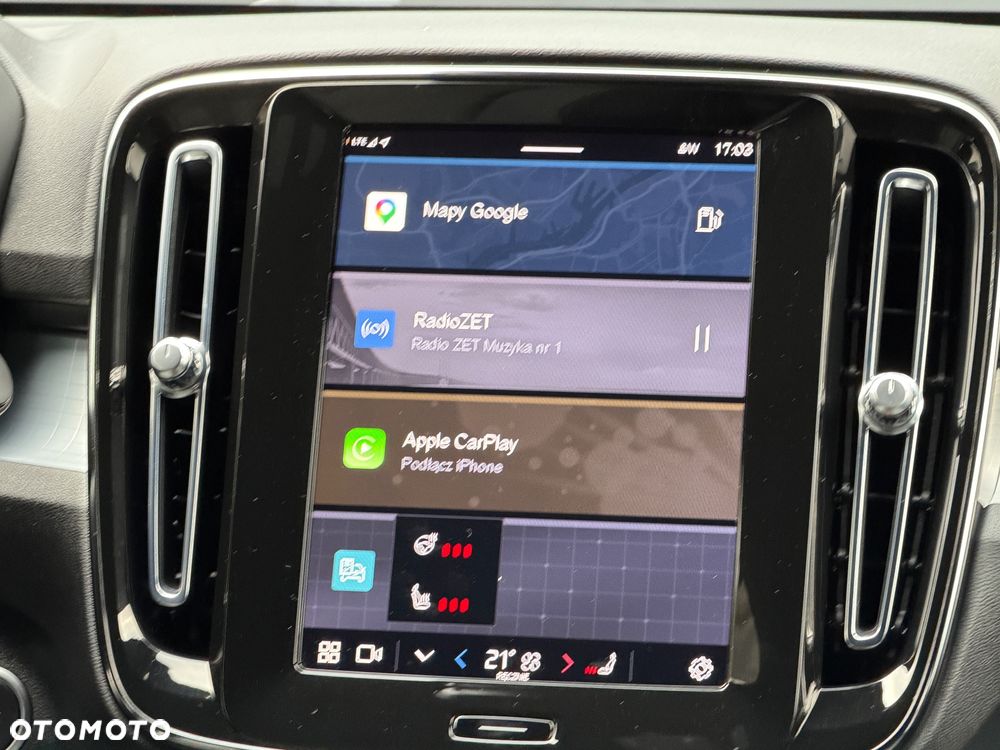 Volvo XC 40 B3 B DKG Plus Black Edition - 40