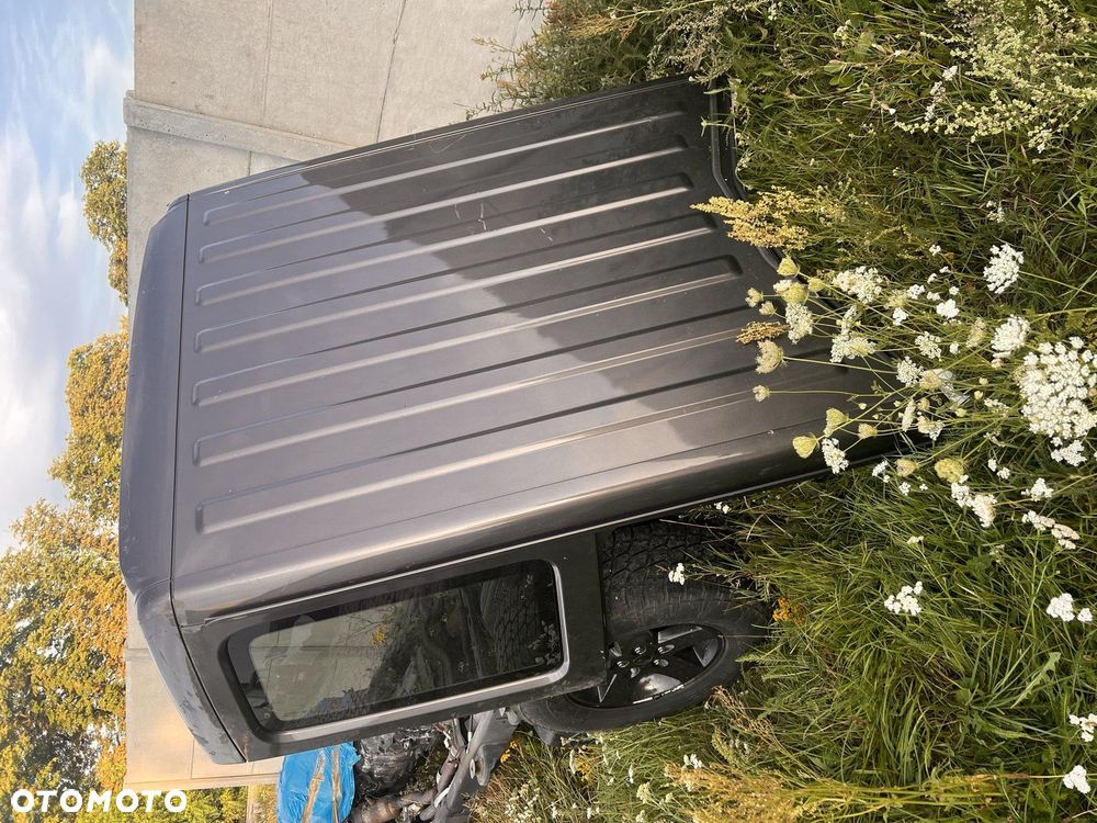 Jeep Wrangler JL hardtop uszkodzony - 1