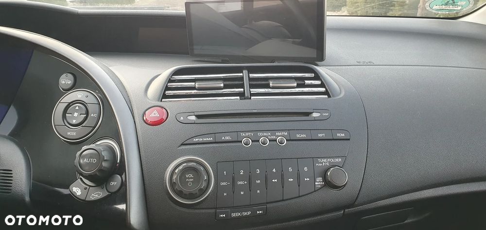 Honda Civic 1.4 Comfort - 17