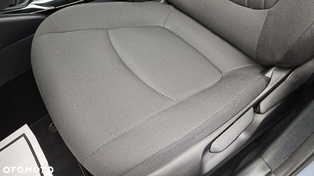Toyota Corolla 1.5 Comfort - 12