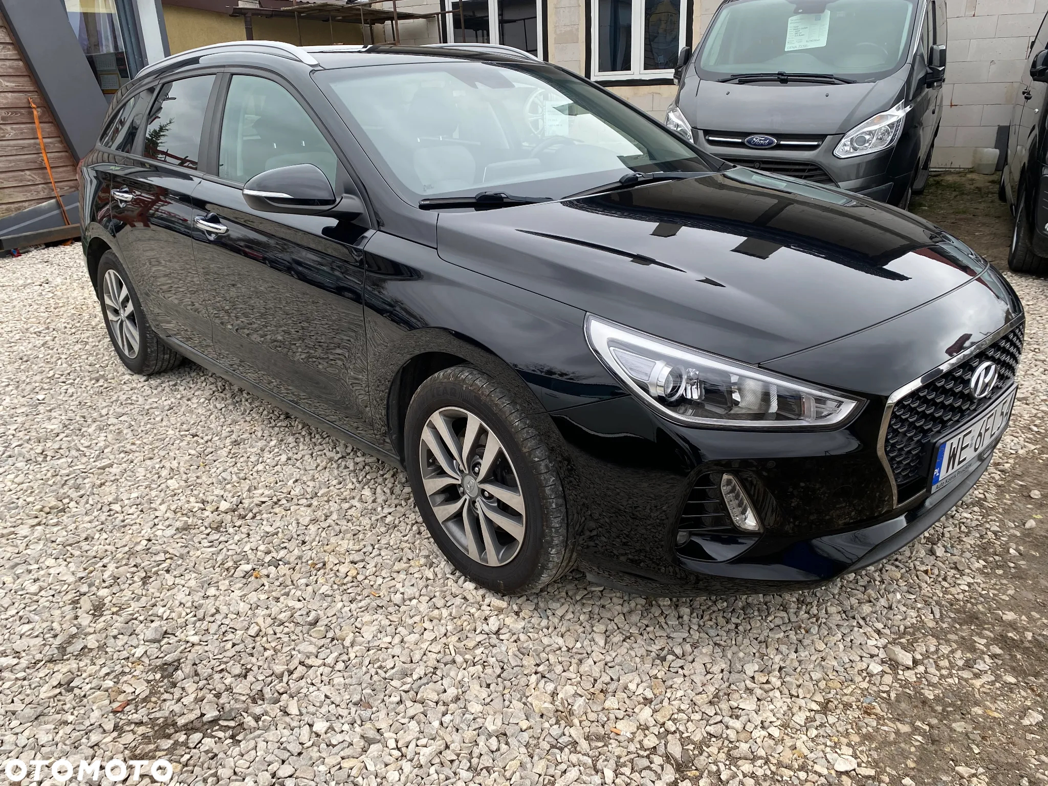 Hyundai i30 1.6 CRDi BlueDrive Premium - 3