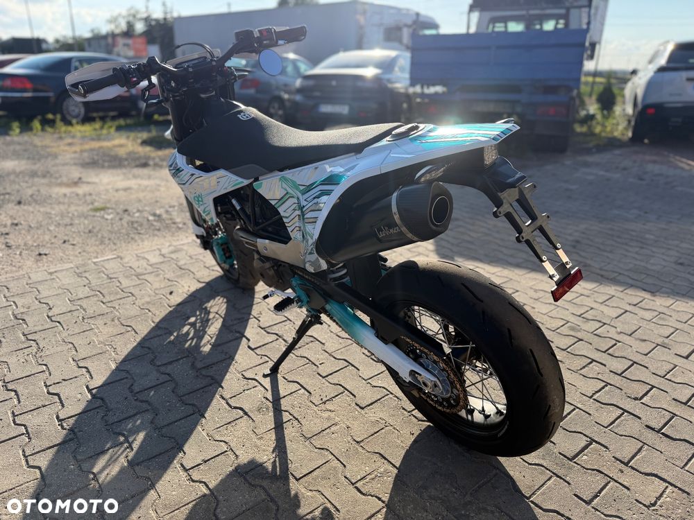 Husqvarna 701 - 4