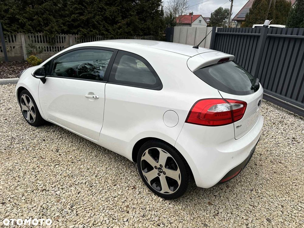 Kia Rio 1.4 Business Line - 2