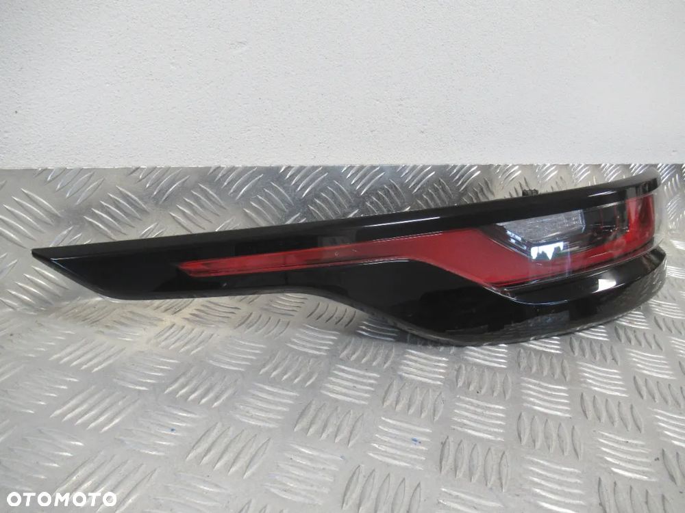 LAMPA TYLNA TYŁ LEWA RANGE ROVER VELAR LED 2017- - 3