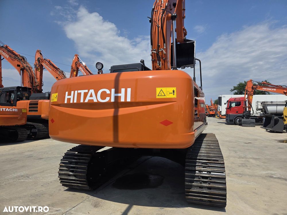 Hitachi 22tone, ZX220, 2025, 8h, NOU, CUPA 1,3mc, inst picon pe brate, aer conditionat, scaun operator pneumatic, CE, posibilitate leasing 5 ani-PROMOTIE 109.500 EUR+Tva - 3