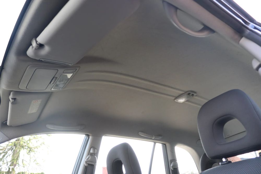 Toyota RAV4 4x4 - 30