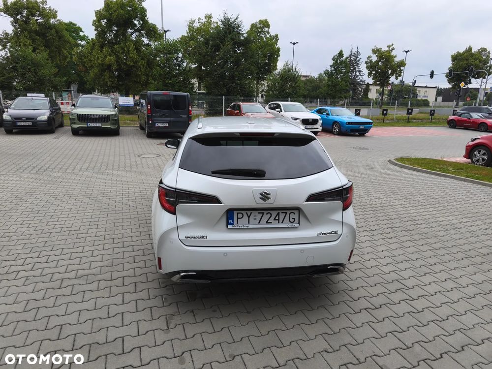 Suzuki Swace 1.8 Hybrid Elegance CVT - 3